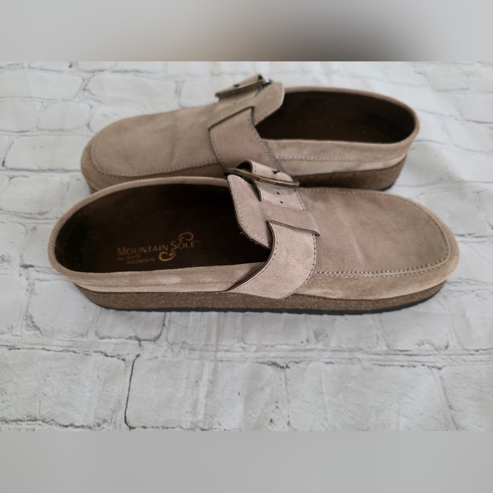 Clogs - Picture 7 of 7